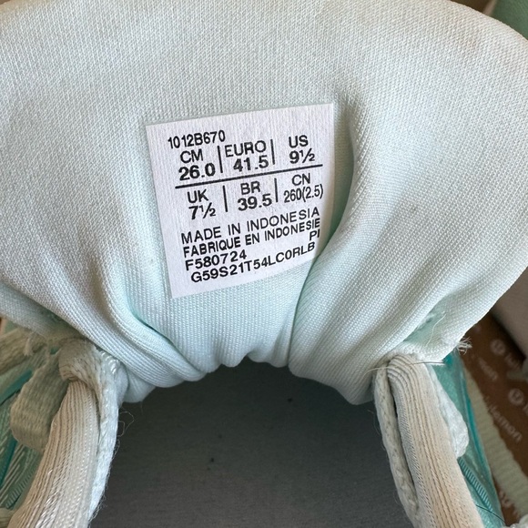 ASICS Gel Kayano 31 - Women’s 9.5 Running - Picture 4 of 9